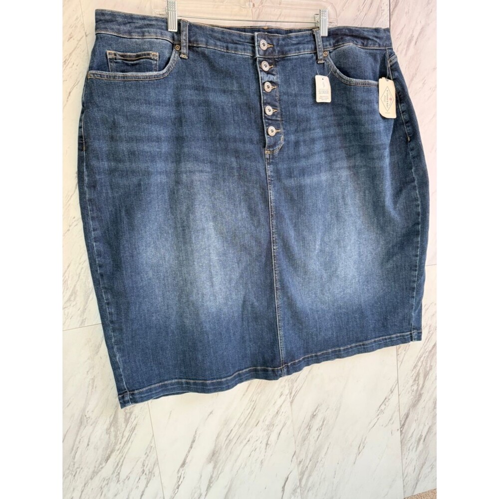 NWT St. John's Bay Button Front Denim Pencil Skirt Slenderizing Plus Size 24W